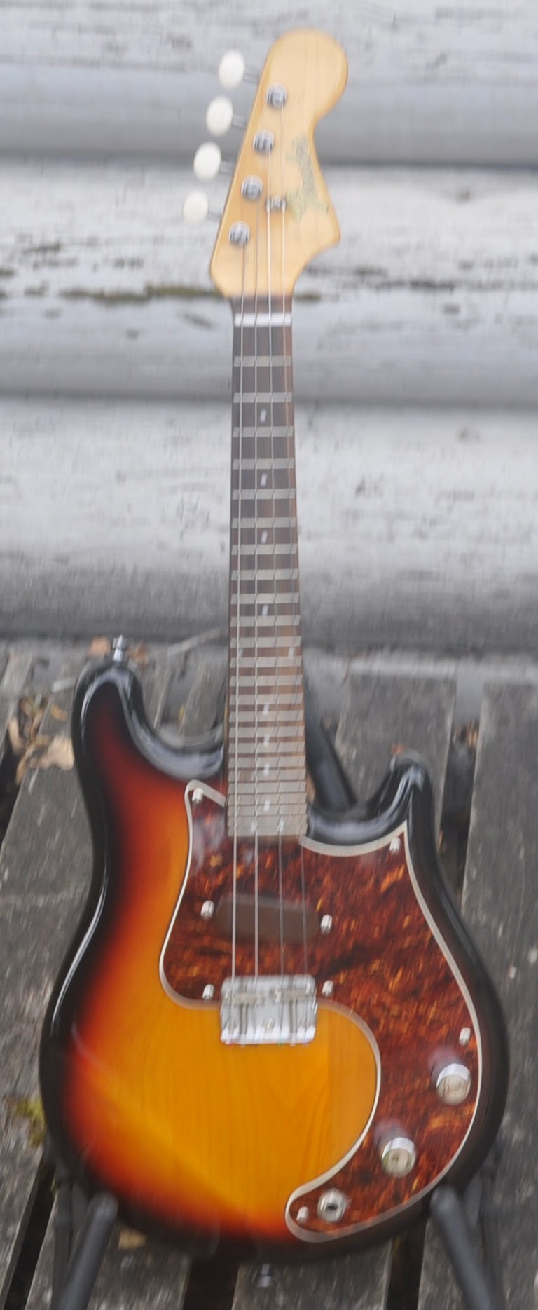 Fender MandoStrat